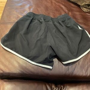 Black and white workout shorts size XS